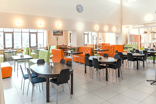 2 этаж с европейской кухней в кафе Колобок Казань