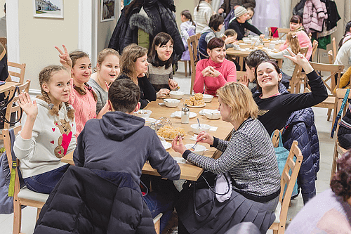 Туристы 07-01-16 в кафе Колобок Казань